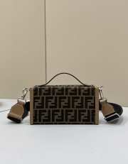 Fendi Baguette Soft Trunk Box bag 21.5cm - 3