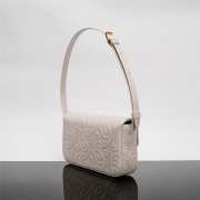 CELINE TRIOMPHE IN SHINNY CALFSKIN SHOULDER BAG 20CM (2 COLORS) - 3