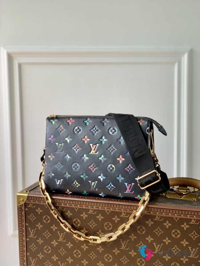 Louis Vuitton Coussin Black Color Printing Lamskin M21353 26cm - 1