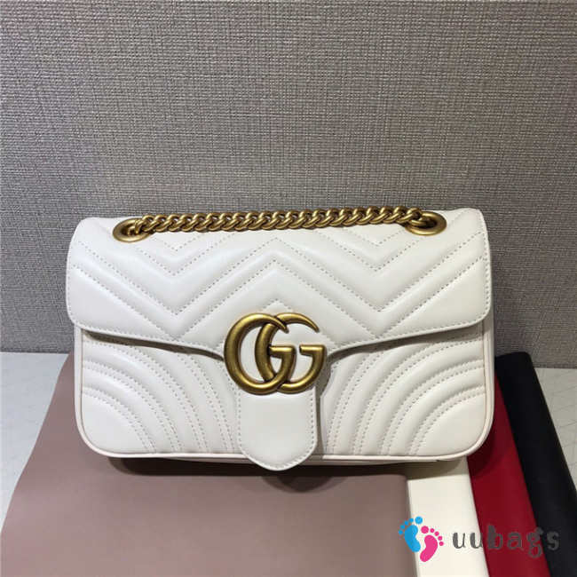 Gucci marmont small matelasse shoulder bag 443497 in white  - 1