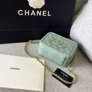 Chanel small vanity case green 18x14x8cm - 4