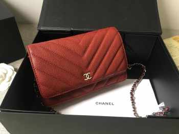 Chanel woc mini bag red silver chain 33814 19×12.5×4 cm