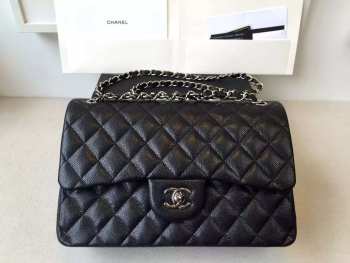 Chanel Flap Bag Caviar black color silver Buckle damond plaid 20cm