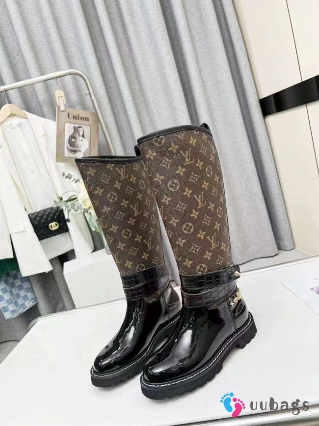 Louis Vuitton high boots patent leather brown monogram - 1