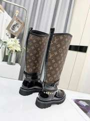 Louis Vuitton high boots patent leather brown monogram - 3