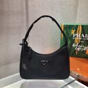 Prada re-edition 2000 nylon mini bag 1NE515 black 23x13x5cm - 1