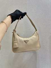 Prada re-edition 2000 nylon mini bag 1NE515 khaki 23x13x5cm - 4