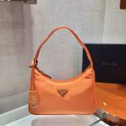 Prada re-edition 2000 nylon mini bag 1NE515 orange 23x13x5cm - 1