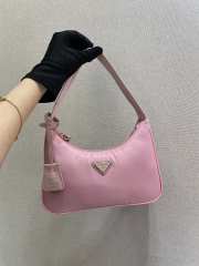 Prada re-edition 2000 nylon mini bag 1NE515 pink1 23x13x5cm - 4