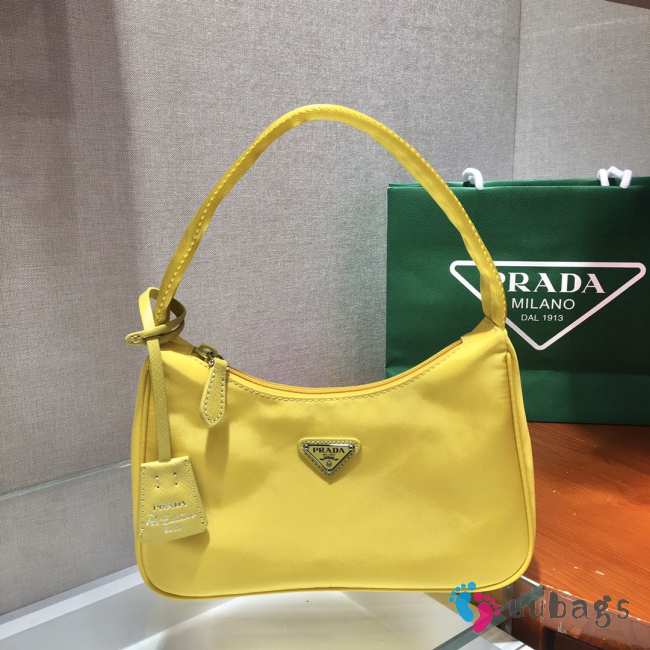 Prada re-edition 2000 nylon mini bag 1NE515 yellow 23x13x5cm - 1