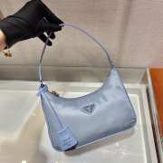 Prada re-edition 2005 nylon mini bag 1NE204 blue 22x12x6cm - 2