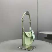 Prada Cleo flap Axillarybag green 14.5x3x17cm - 2