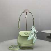 Prada Cleo flap Axillarybag green 14.5x3x17cm - 3