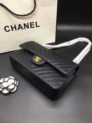 Chanel flap bag caviar black with gold buckle 25cm - 2