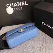 Chanel Flap Bag Caviar light blue color Gold Buckle 25x15x7cm - 3