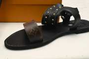 lv sandals euro 41 (original price 180) - 4