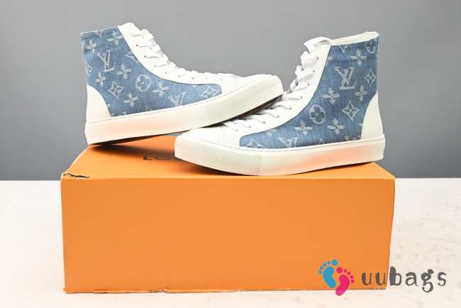 lv sneaker wuro 38 (original price 225) - 1