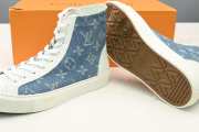 lv sneaker wuro 38 (original price 225) - 5