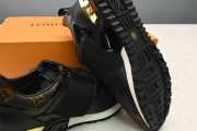 lv sneaker euro 39 (original price 225) - 2