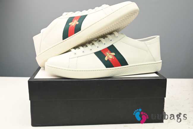 Gucci bee sneaker euro 44 (original price 175) - 1