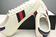 Gucci bee sneaker euro 45 (original price 175) - 2