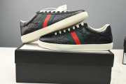 Gucci bee sneaker euro 38 (original price 175） - 1