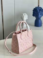 LV ONTHEGO PM BAG M46168 pink 25cm - 3