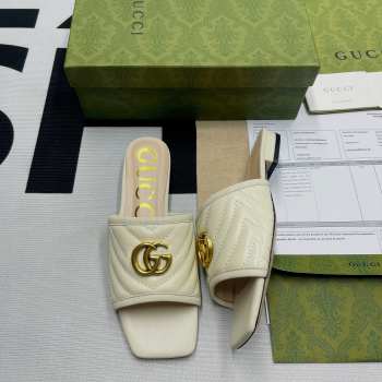 Gucci Women's slipper white