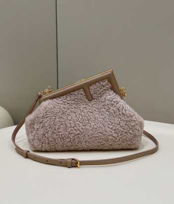 Fendi the first bag Lambswool pink 26x9.5x18cm