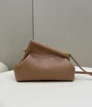 Fendi the first bag Crocodile pattern brown 26×9.5×18cm - 3