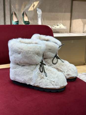 LV 2022 Rabbit fur thickened snow boots white 35-41