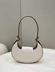 Fendi Cookie handle bag white 19x3.5x10cm - 4