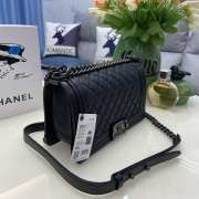 Chanel le boy caviar leather black Diamant black hardware 25cm - 4