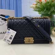 Chanel le boy caviar leather black Diamant retro gold hardware 25cm - 1