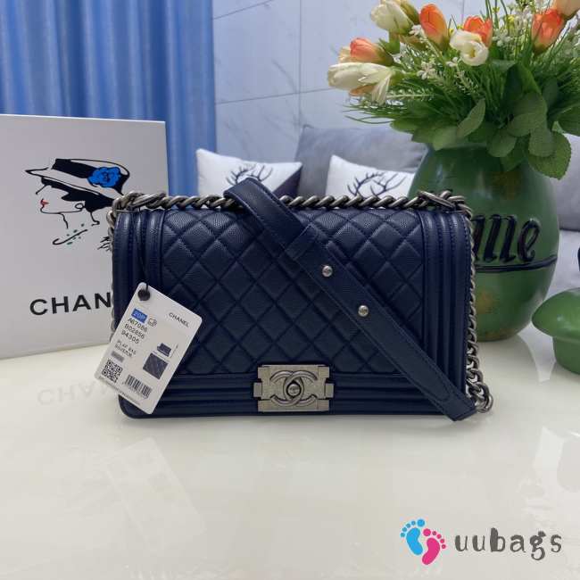 Chanel le boy caviar leather dark blue Diamant silver hardware 25cm - 1