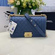 Chanel le boy caviar leather Indigo Diamant gold hardware 25cm - 1