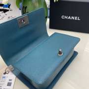 Chanel le boy caviar leather blue Diamant silver hardware 25cm - 2