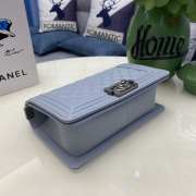 Chanel le boy caviar leather light blue Diamant silver hardware 25cm - 4