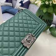 Chanel le boy caviar leather green Diamant silver hardware 25cm - 4