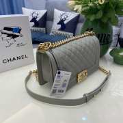 Chanel le boy caviar leather grey Diamant gold hardware 25cm - 4