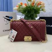 Chanel le boy caviar leather maroon Diamant gold hardware 25cm - 1