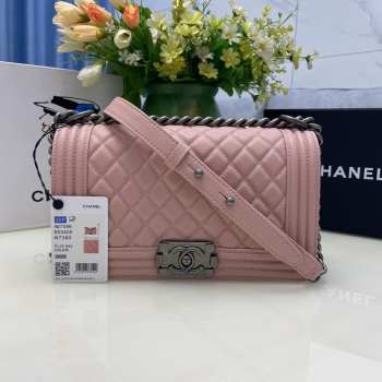 Chanel le boy caviar leather pink Diamant silver hardware 25cm