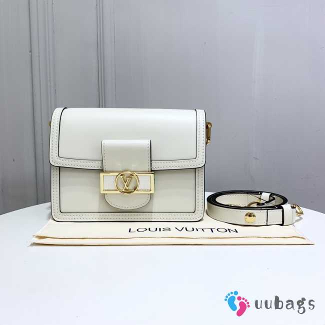 LV dauphine 2020 classic style white 25x17x10.5cm - 1