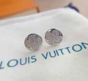 LV Earrings shot 111210G - 1