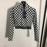 LV Yoga suit  SIZE S-XL 1 - 3