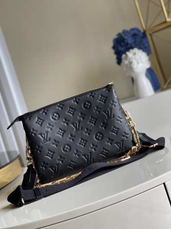 Louis Vuitton coussin bag PM 26cm