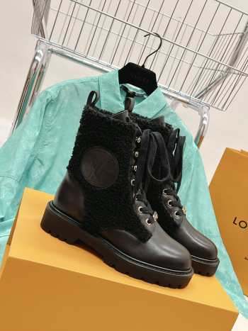 Uubags | Louis Vuitton lambswool boots black for winter 35-41