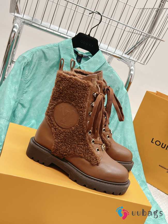 Uubags | Louis Vuitton lambswool boots brown for winter 35-41 - 1