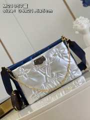 LV M21057 Maxi Multi Pochette Accessoires blue 34x21.5x5cm - 4