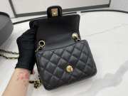 Chanel 2022 flap lambskin black 14.5x19x6.5cm - 5